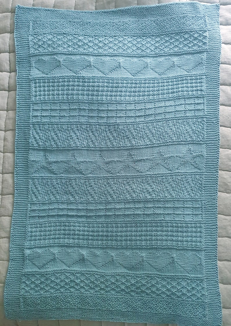 Hearts and Stars baby blanket knitting pattern