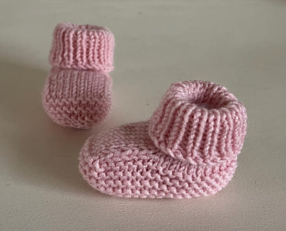 Newborn Baby Booties + Teddy Bear Beanie Hat Set Knitting Pattern