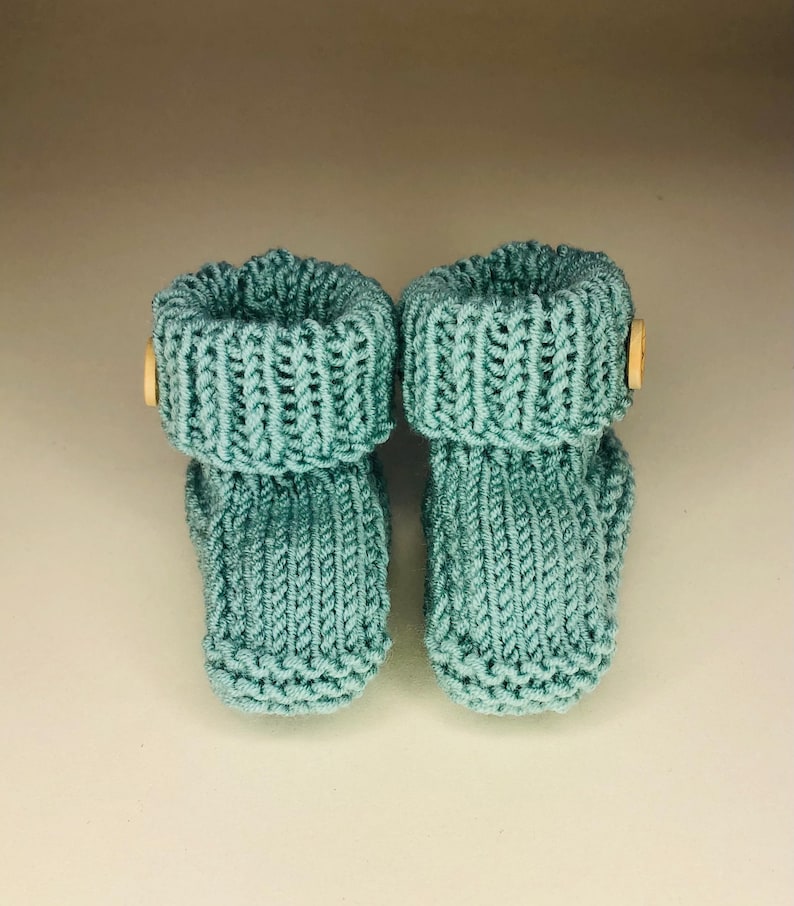 Newborn Baby Booties + Teddy Bear Beanie Hat Set Knitting Pattern